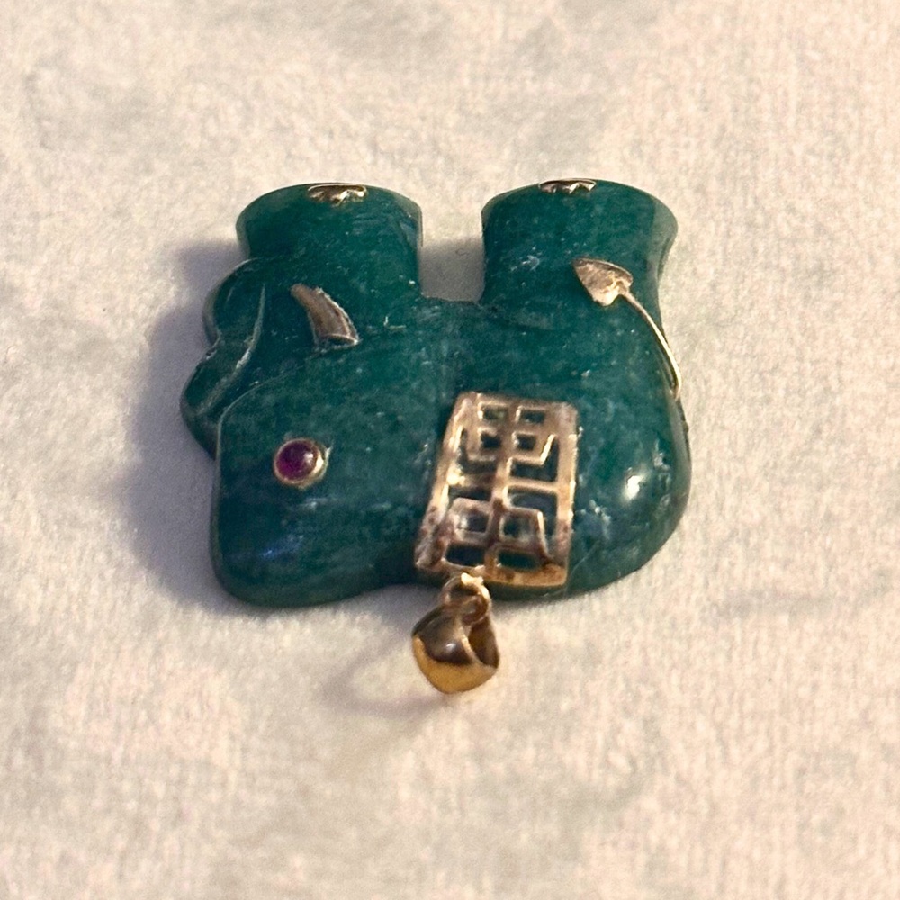 Tested 14k Emerald And Ruby Elephant Pendant - image 4
